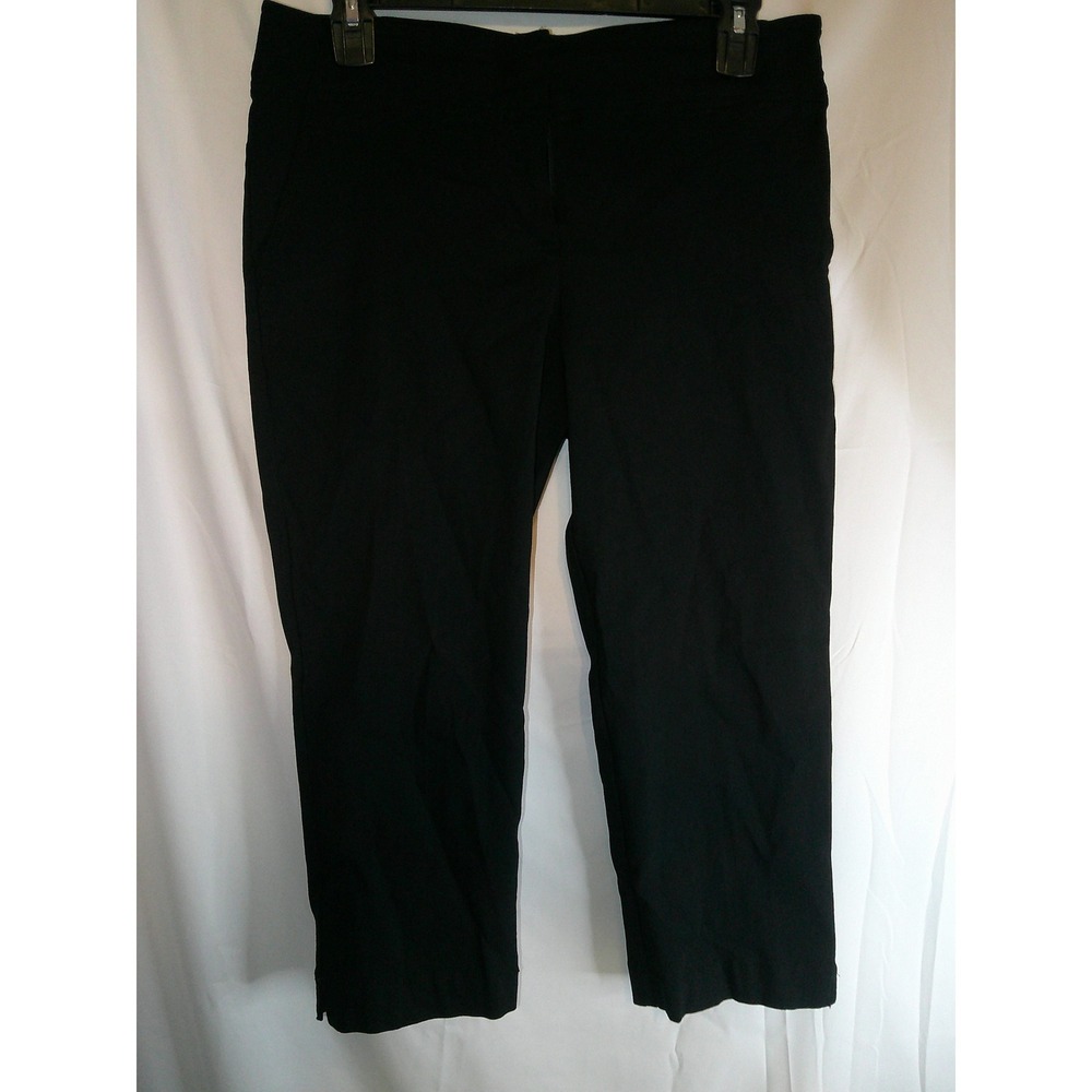 IZOD Golf Pull On Capris Black Cropped Golf Career Size 4